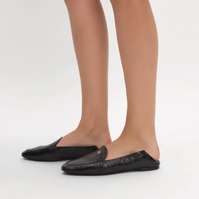 Aura Loafer i lammskinn med krokodilprägling
