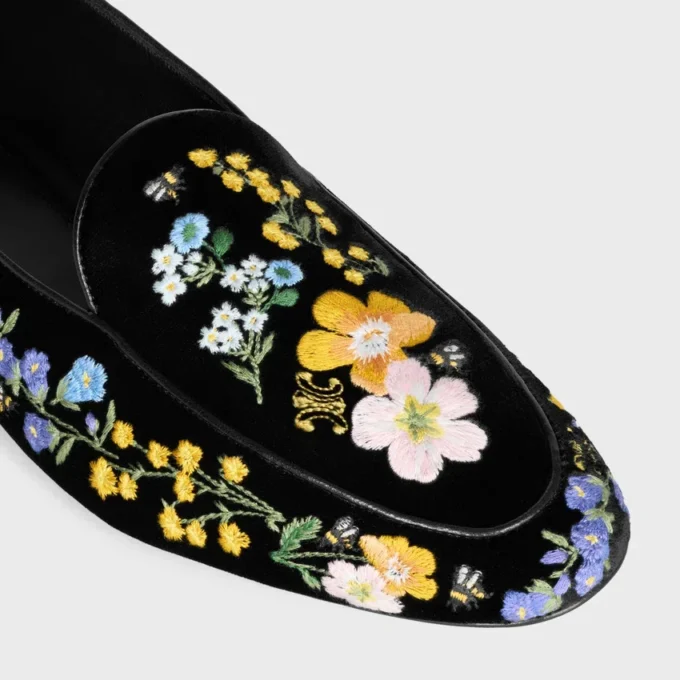 Aura Loafer i sammet med blomsterbroderi