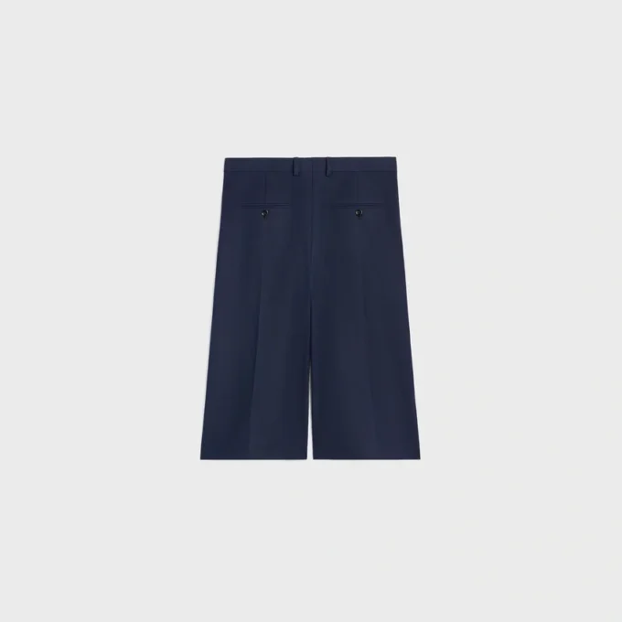 Bermudashorts i bomull och ullgabardin Bermudashorts i bomull och ullgabardin