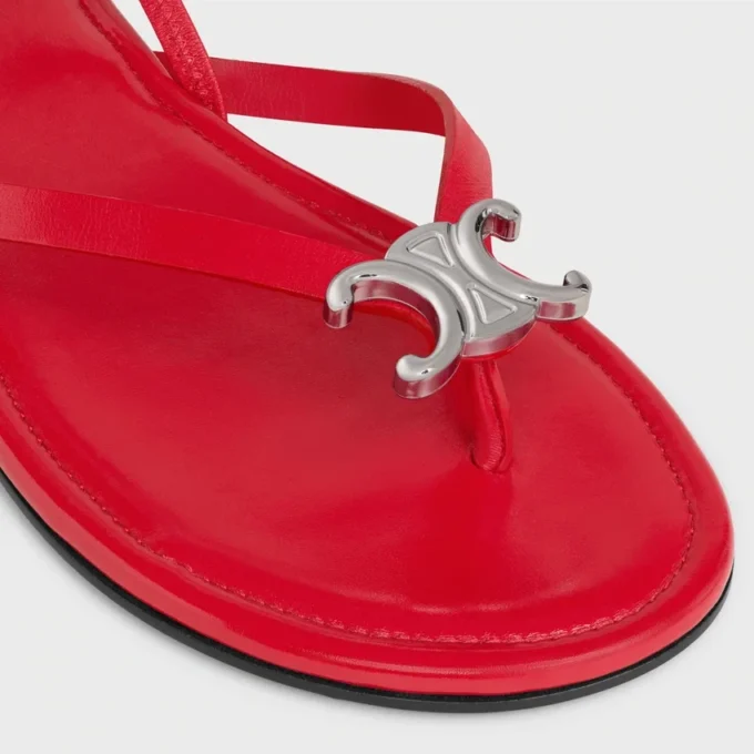 Biki-sandal i kalvskinn Biki-sandal i kalvskinn
