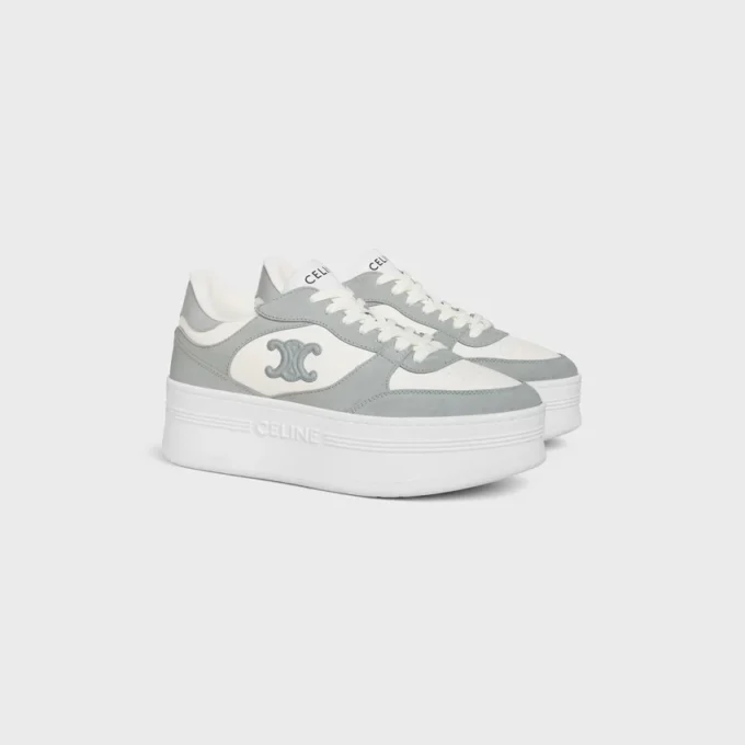 Blockklackad sneaker i kalvskinn och mocka Blockklackad sneaker i kalvskinn och mocka