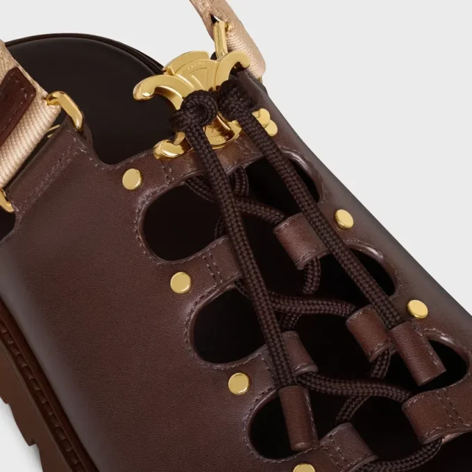 CELINE Billie Chunky Sandale i kalvskinn och textil CELINE Billie Chunky Sandale i kalvskinn och textil