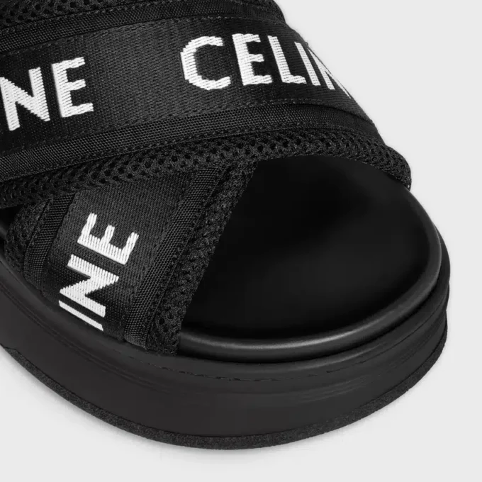 Celine Block Slide i mesh, nylon och textil med Celine-jacquard Celine Block Slide i mesh, nylon och textil med Celine-jacquard