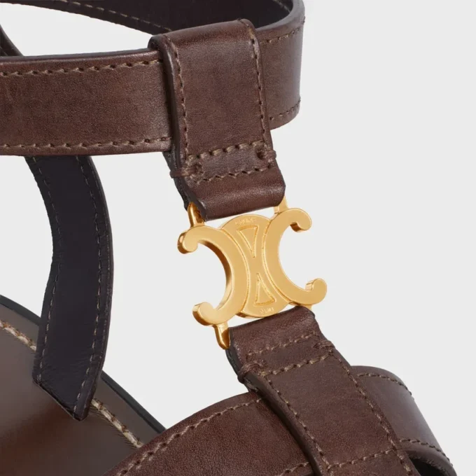 Celine Clea Triomphe-sandal i kalvskinn – vegetabiliskt garvat Celine Clea Triomphe-sandal i kalvskinn – vegetabiliskt garvat
