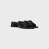 CELINE Clemence-mule i lammskinn och lackat kalvskinn CELINE Clemence-mule i lammskinn och lackat kalvskinn