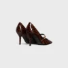 CELINE Judy Strappy Pump i leopardmönstrat lackat kalvskinn CELINE Judy Strappy Pump i leopardmönstrat lackat kalvskinn