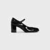 CELINE Lily Perforated Triomphe Babies i lackat kalvskinn CELINE Lily Perforated Triomphe Babies i lackat kalvskinn