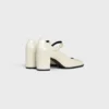 CELINE Lily Perforated Triomphe Babies i lackat kalvskinn CELINE Lily Perforated Triomphe Babies i lackat kalvskinn