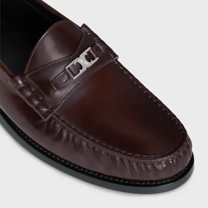 Celine Luco Triomphe Loafer i polerat tjurläder