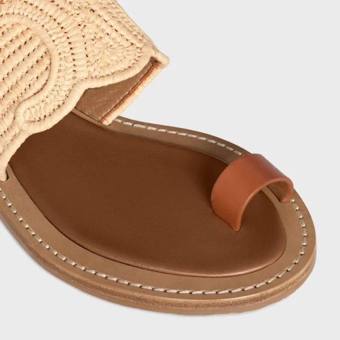 CELINE Lympia-sandal i raffia och kalvskinn CELINE Lympia-sandal i raffia och kalvskinn