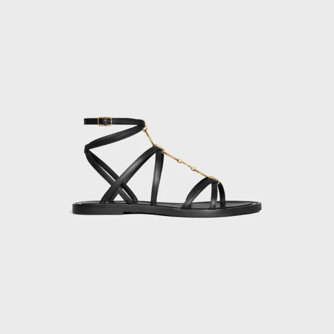 CELINE Lympia sandal med remmar och smycken i kalvskinn CELINE Lympia sandal med remmar och smycken i kalvskinn