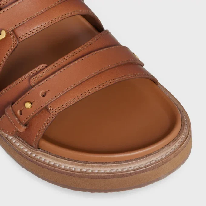 CELINE – Tippi Triomphe-sandal i kalvskinn