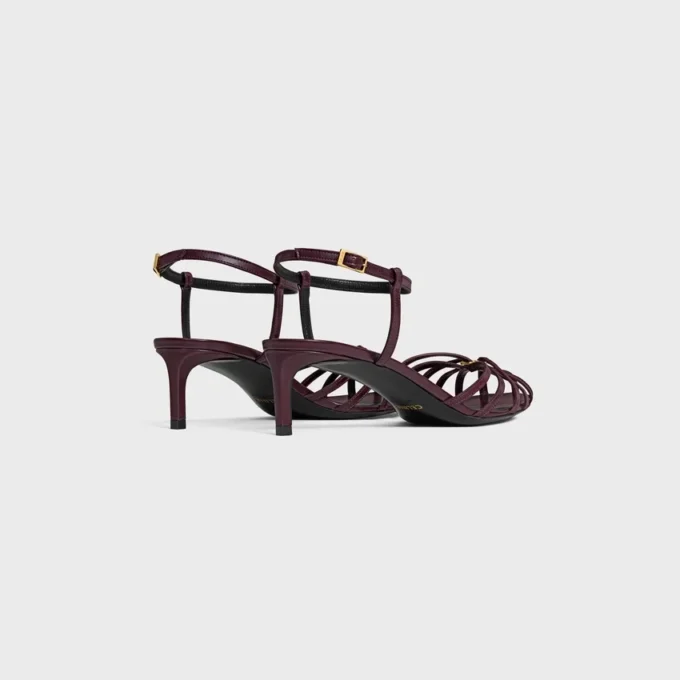 CELINE Triomphe-sandal i lammskinn