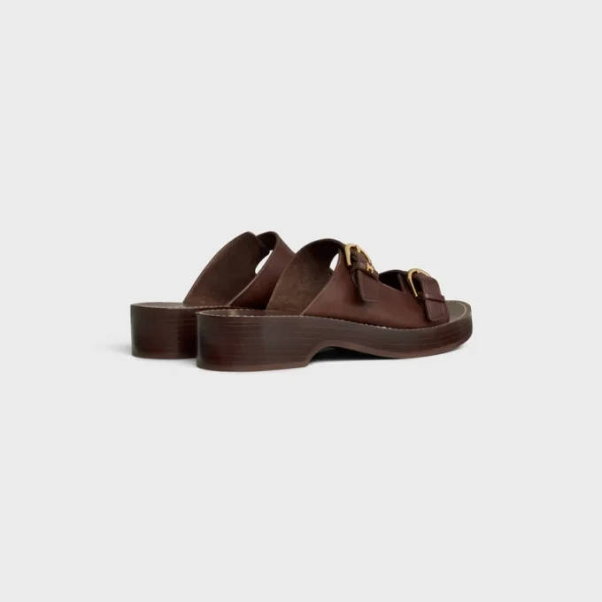 Cleo – Sandal med dubbla remmar i kalvskinn – vegetabiliskt garvat Cleo – Sandal med dubbla remmar i kalvskinn – vegetabiliskt garvat