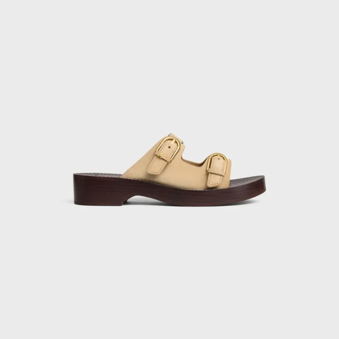 Cleo – sandal med dubbla remmar i mocka av kalvskinn Cleo – sandal med dubbla remmar i mocka av kalvskinn