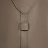 Crossbody-väska Harry i kornat kalvskinn