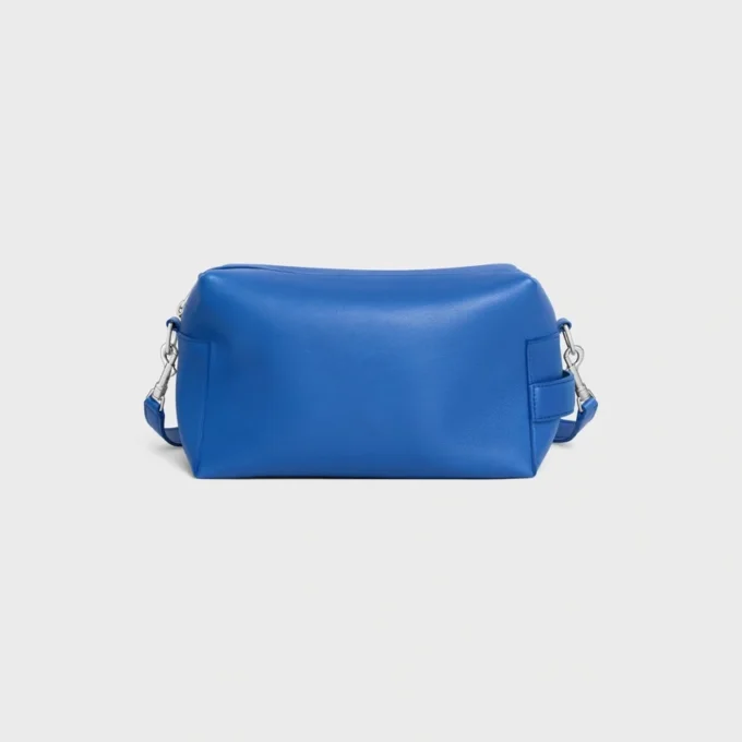 Crossbody-väska Take Away i slätt kalvskinn Crossbody-väska Take Away i slätt kalvskinn