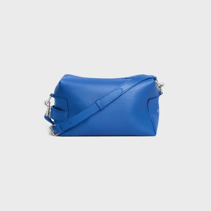 Crossbody-väska Take Away i slätt kalvskinn Crossbody-väska Take Away i slätt kalvskinn