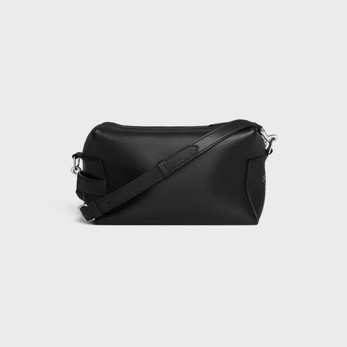 Crossbody-väska Take Away i slätt kalvskinn