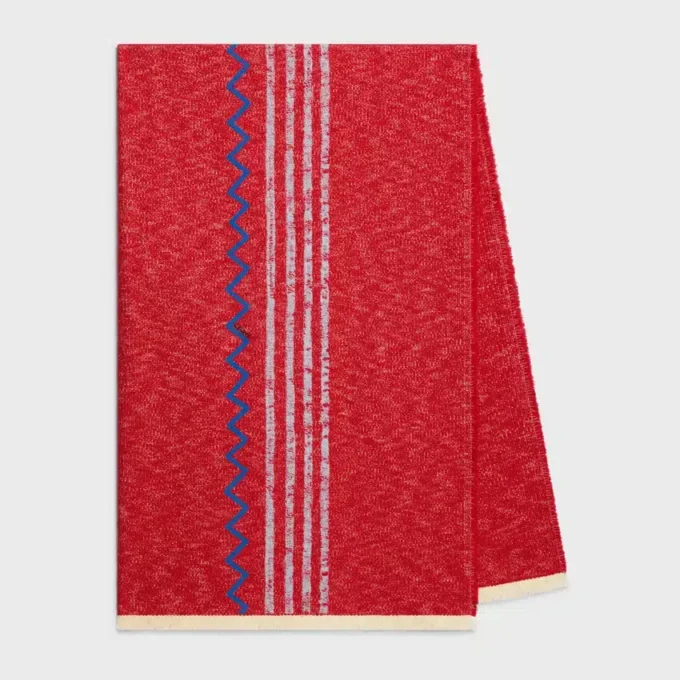 Fouta i broderad bomull