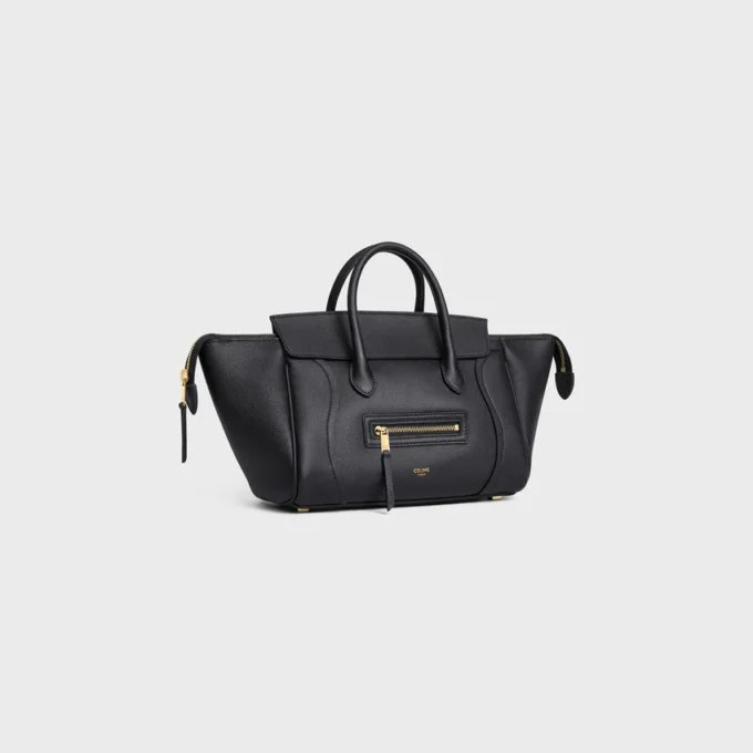 Liten luggage i kornigt kalvskinn