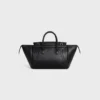 Liten luggage i mjukt, glansigt lammskinn Liten luggage i mjukt, glansigt lammskinn