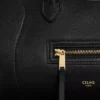 Liten luggage i mjukt, glansigt lammskinn Liten luggage i mjukt, glansigt lammskinn