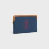 Litet etui med rem Cuir Triomphe i textil med broderi