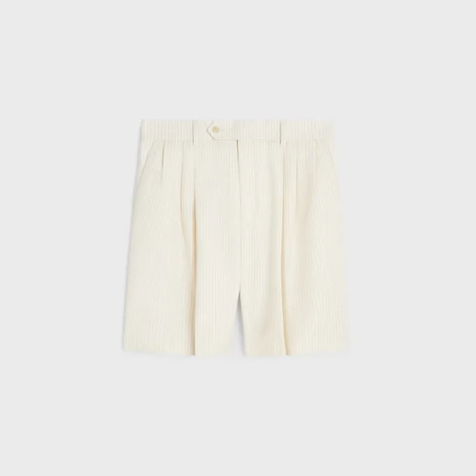 Masculin-shorts med tre veck i randig ull Masculin-shorts med tre veck i randig ull