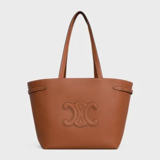 Medium Cabas AnaïS Cuir Triomphe i kornat kalvskinn