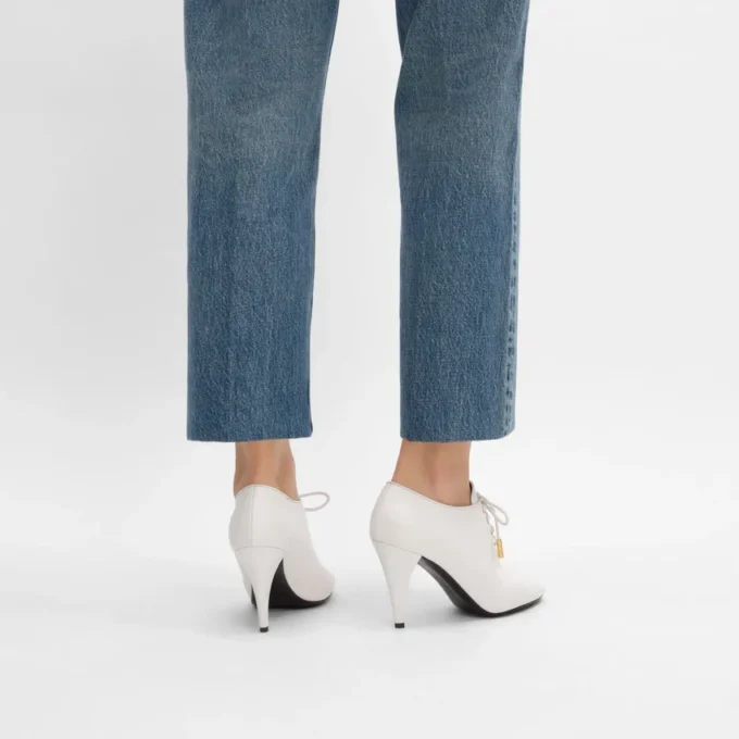 Mjuk oxford-ballerina med snörning och klack i kalvskinn – vegetabiliskt garvat Mjuk oxford-ballerina med snörning och klack i kalvskinn – vegetabiliskt garvat