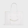 Platt luggage i glansigt kalvskinn Platt luggage i glansigt kalvskinn