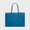 Platt luggage i glansigt kalvskinn Platt luggage i glansigt kalvskinn