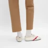Platta sneakers i grosgrain, sammet, getskinn och lammskinn Platta sneakers i grosgrain, sammet, getskinn och lammskinn