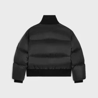 Pufferjacka i lätt nylon