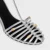 Sandaler med burklack i laminerat lammskinn Sandaler med burklack i laminerat lammskinn