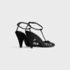 Sandaler med burklack i satin