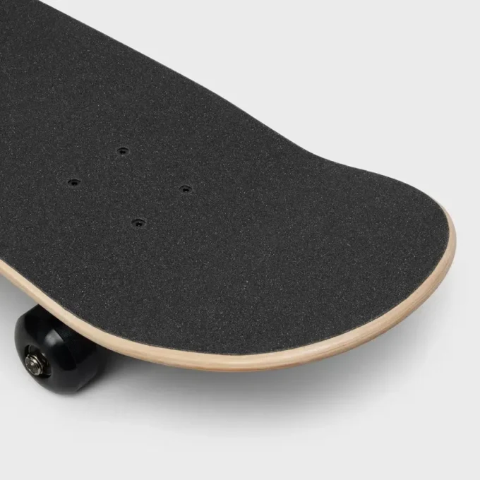 Skateboard med CELINE-logotyp