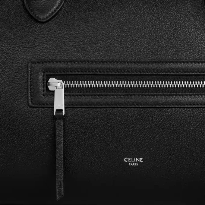 Stor luggage i kornat kalvskinn Stor luggage i kornat kalvskinn