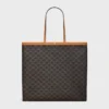 Stor platt shopper i Triomphe Canvas