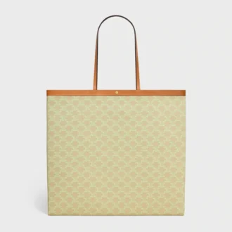 Stor platt shopper i Triomphe Canvas