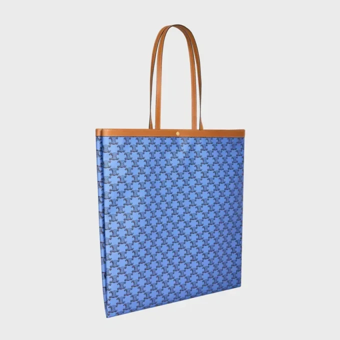 Stor platt shopper i Triomphe Canvas