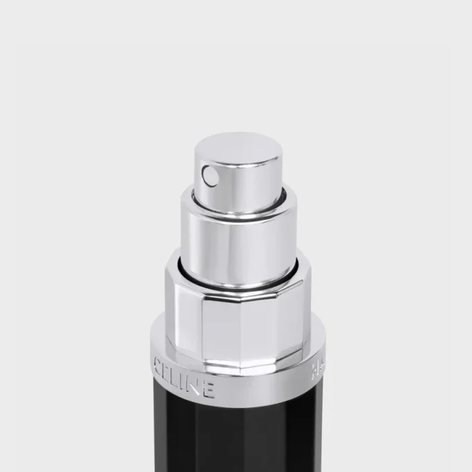 Svart resespray och påfyllningar Eau De Parfum 2 x 15 ml Svart resespray och påfyllningar Eau De Parfum 2 x 15 ml