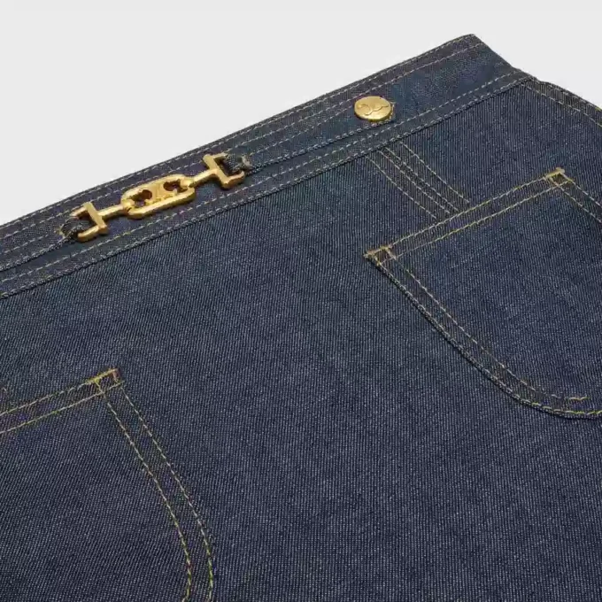 Trapeze-formad minikjol i raw wash-denim Trapeze-formad minikjol i raw wash-denim