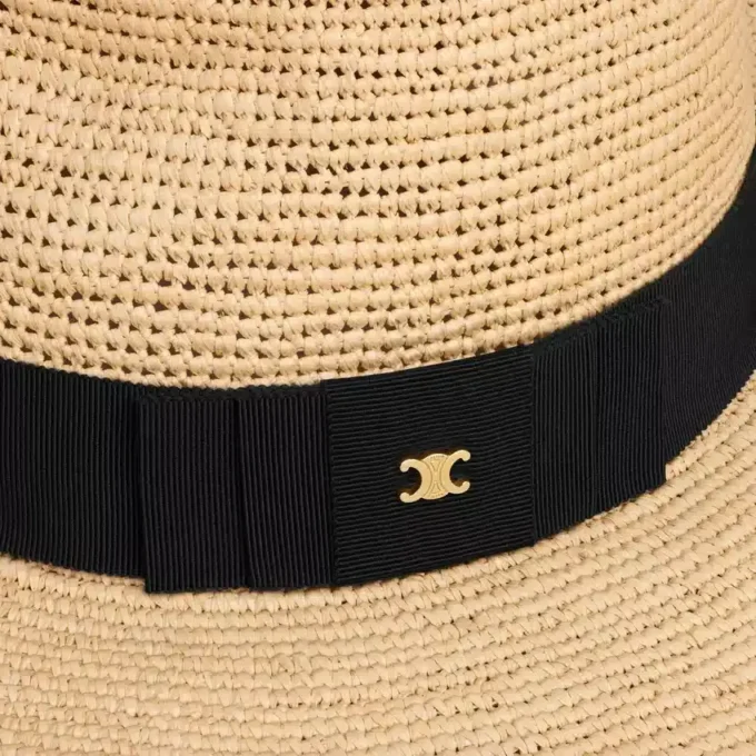Triomphe bredbrättad hatt i raffia