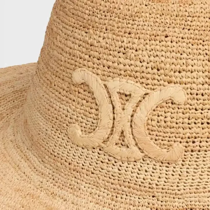 Triomphe-hatt i raffia