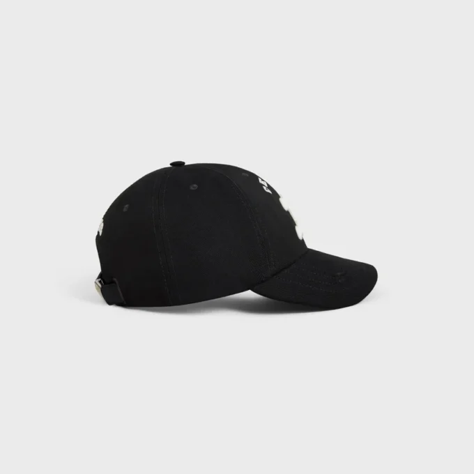 Vivienne-keps i ljus gabardin